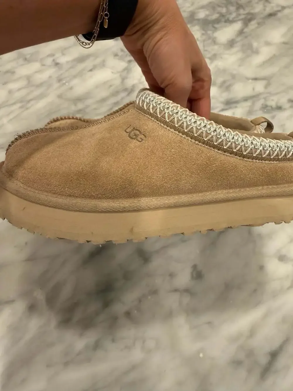 UGG Kids' Tasman Chestnut Suede Slides Size 4